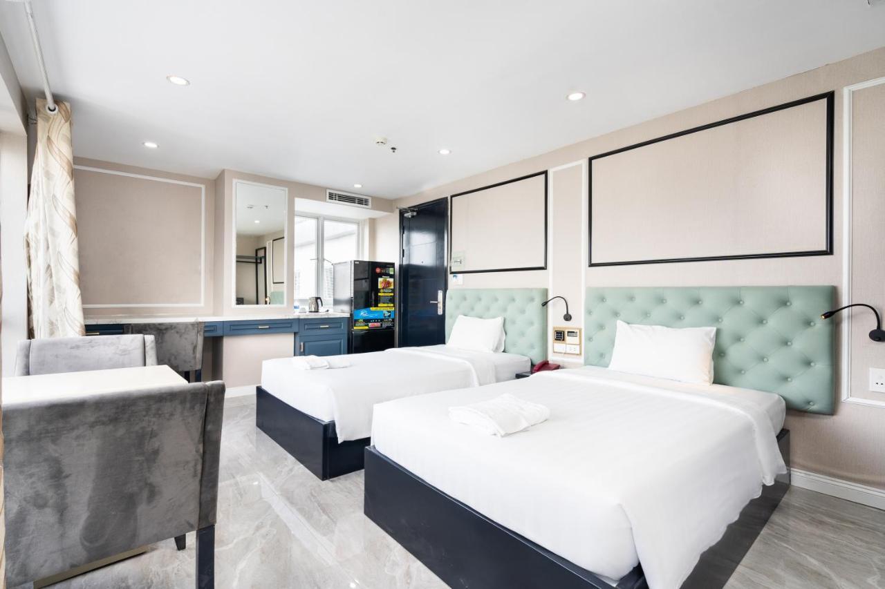 Sunland 3*